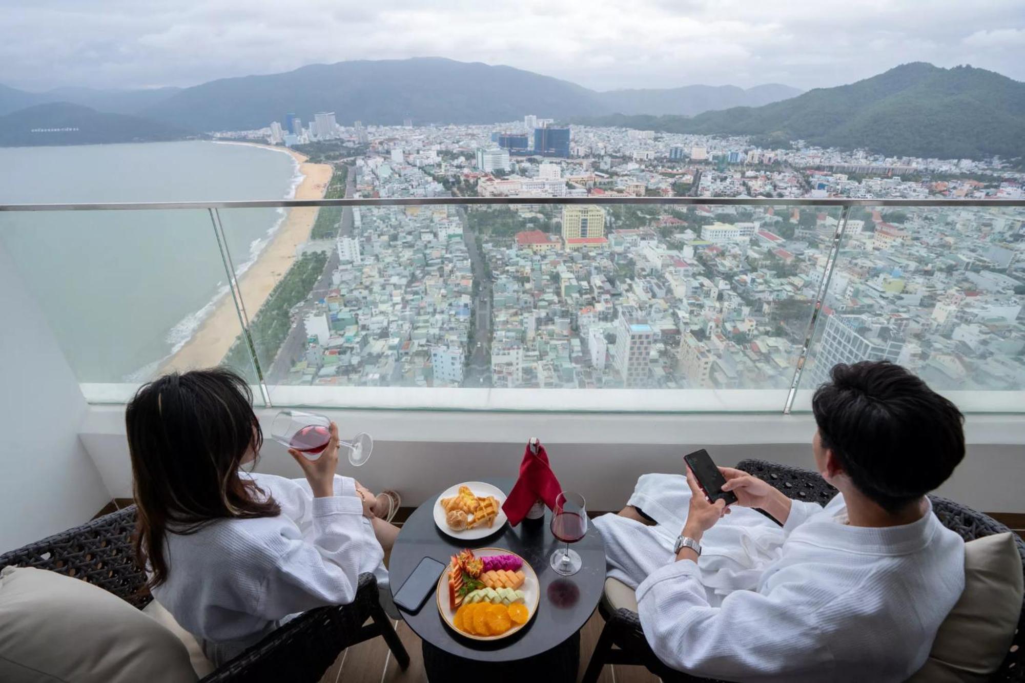 Hoàng Gia Condotel, Căn Hộ Cao Cấp View Biển, Ngay Trung Tâm Quy Nhơn Esterno foto